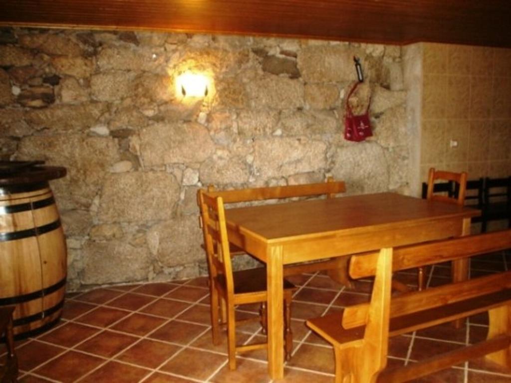 Refugio Dos Cregos Guest House Riba de Mouro Bagian luar foto
